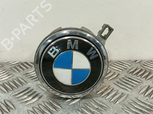Used Tailgate handle Tailgate handle BMW 1 (E81) 118 d (143 hp) 33933282 33933282