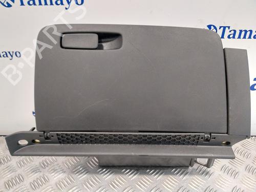 Used Glove box AUDI A1 Sportback (8XA, 8XF) [2011-2019]  24642919