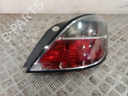 Used Right taillight Right taillight OPEL ASTRA H (A04) 1.4 (L48) (90 hp) 40121417 40121417