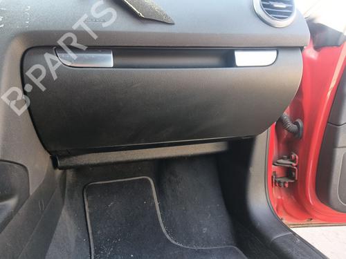 Guantera Guantera AUDI A3 Sportback (8PA) 2.0 TDI 16V (140 hp) 36785188 36785188