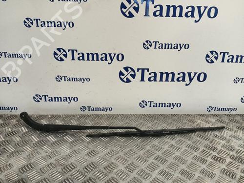 Used Front windshield wiper arm DACIA DOKKER Box Body/MPV 1.5 dCi 75 / Blue dCi 75 (FEJW, FEAH) (75 hp) 30292905