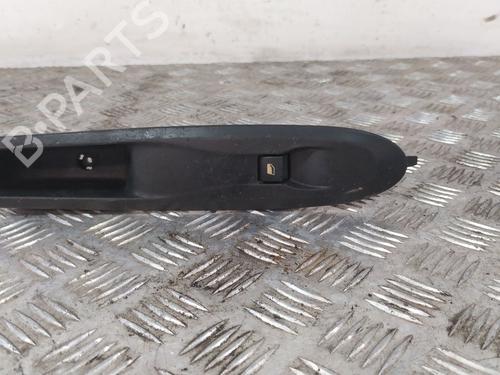right-front-window-switch-citroen-c4-ii-nc_-2009-39815161 main image