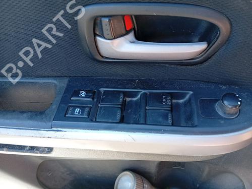 Interrupteur de vitre avant gauche Interrupteur de vitre avant gauche SUZUKI GRAND VITARA II (JT, TE, TD) 1.9 DDiS All-wheel Drive (JT419, TD44, JB419WD, JB419XD,... (129 hp) 36410348 36410348