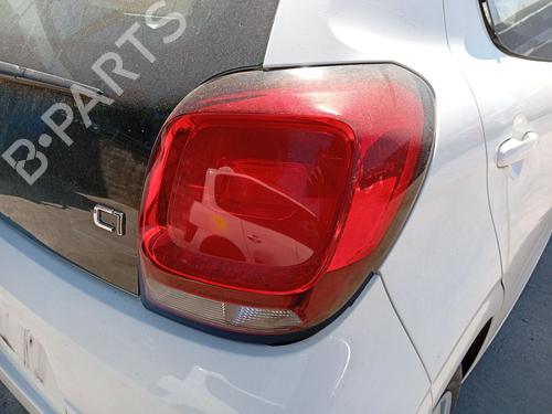 Fanale posteriore destro Fanale posteriore destro DAEWOO MATIZ (M100, M150) 0.8 (52 hp) 36075003 36075003