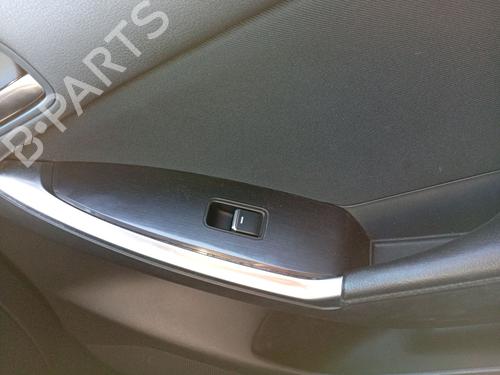 right-front-window-switch-mazda-cx-5-ke-gh-2011-2012-2013-2014-2015-2016-2017-33816682 main image