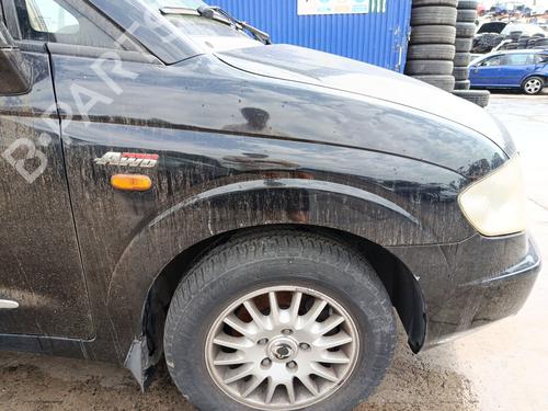 right-front-fenders-ssangyong-rodius-i-2005-38624650 main image