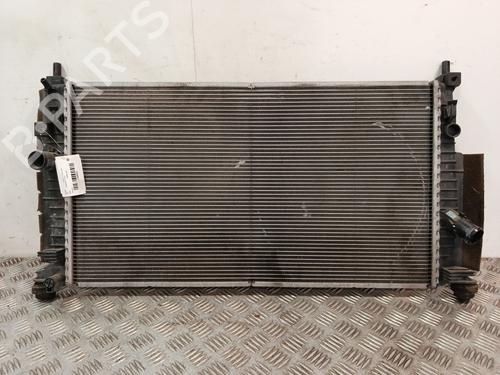 Used Water radiator Water radiator 37801001 37801001
