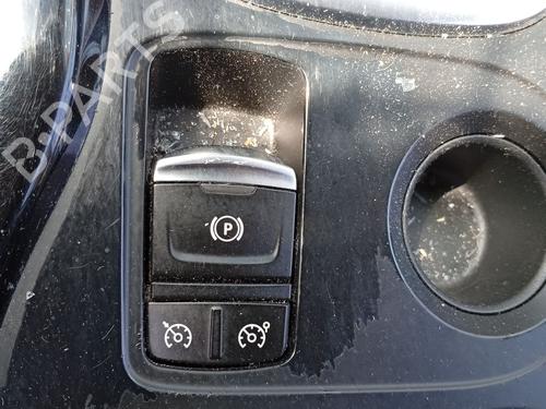 handbremse-renault-kadjar-ha_-hl_-2015-36696811 main image