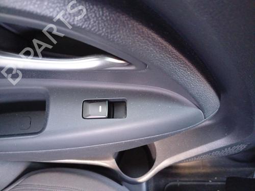 left-rear-window-switch-kia-rio-iii-ub-2011-2012-2013-2014-2015-2016-2017-36597140 main image