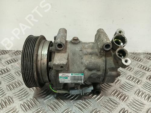 Used AC compressor AC compressor RENAULT CLIO III (BR0/1, CR0/1) [2005-2014] 34536290 34536290