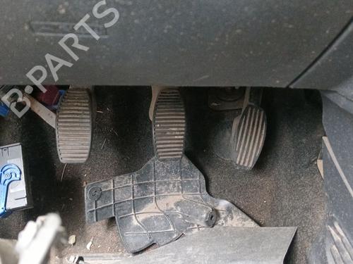 Bremsepedal Bremsepedal FIAT 500 (312_) 1.3 D Multijet (312AXE1A) (95 hp) 35901489 35901489