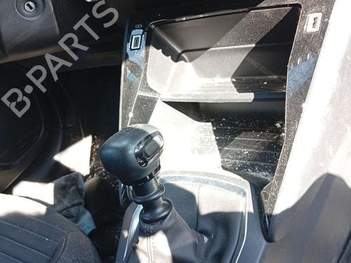 Used Gear lever Gear lever 37409091 37409091