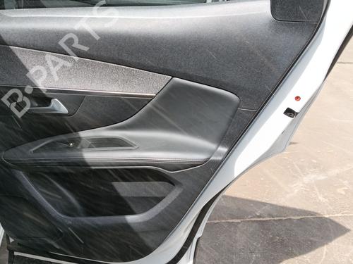 Elevador vidro trás direito Elevador vidro trás direito PEUGEOT 3008 II SUV (MC_, MR_, MJ_, M4_) 1.2 THP/ PureTech 130 (MRHNSM, MRHNSU, MRHNSJ, MRHNYW,... (131 hp) 34250923 34250923