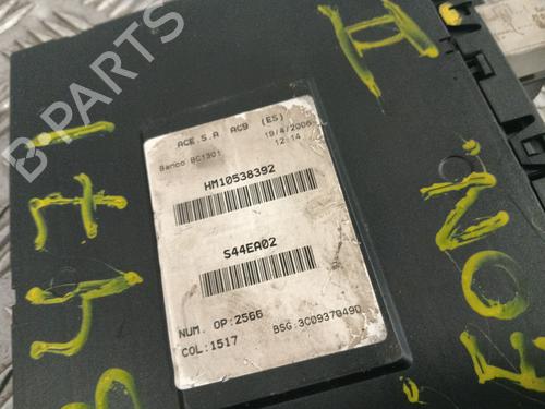 Fuse box SEAT LEON (1P1) 2.0 TDI 16V | BP29309367E1 