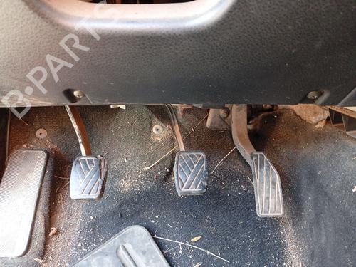 Otra Otra SUZUKI GRAND VITARA II (JT, TE, TD) 1.9 DDiS All-wheel Drive (JT419, TD44, JB419WD, JB419XD,... (129 hp) 36410355 36410355