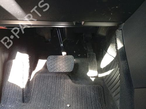 pedal-mercedes-benz-a-class-w169-2004-2005-2006-2007-2008-2009-2010-2011-2012-36140766 main image