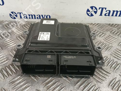 Used Engine control unit (ECU) VOLVO V40 Hatchback (525) D3 (150 hp) 30533597