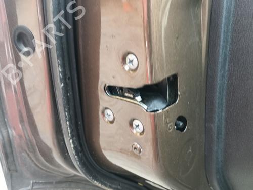 rear-left-lock-renault-kadjar-ha_-hl_-2015-34446352 main image