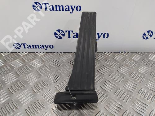 Used Pedal BMW 3 (F30, F80) 318 d (150 hp) 8100050