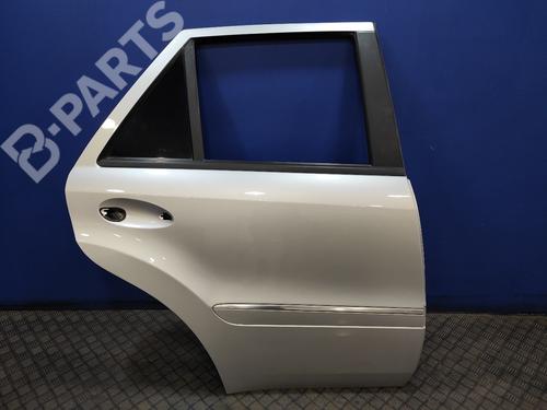 Used Right rear door MERCEDES-BENZ M-CLASS (W164) [2005-2012]  10311392