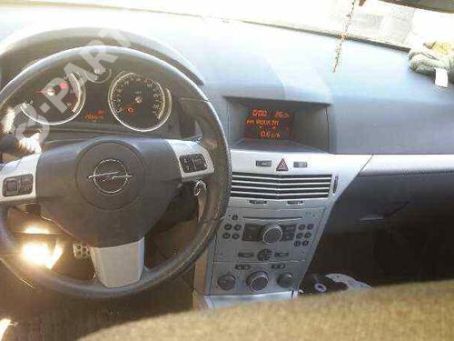 Injection rail OPEL ASTRA H GTC (A04)  | BP1622554M98 