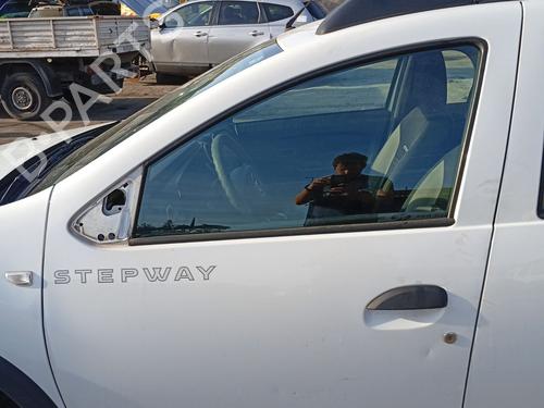 Used Left front door Left front door DACIA SANDERO II 1.5 dCi (90 hp) 33655334 33655334