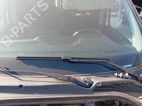 Used Front windshield wiper arm Front windshield wiper arm 37665004 37665004
