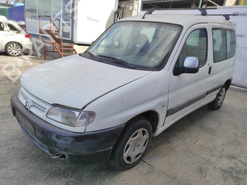 Left headlight CITROËN BERLINGO / BERLINGO FIRST MPV (MF_, GJK_, GFK_) 2.0 HDI 90 (MFRHY) | BP17185668C28 