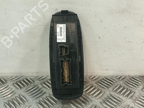 Left front window switch RENAULT KADJAR (HA_, HL_) 1.6 dCi 130 (HLA4) | BP34446342I27 - Image 4