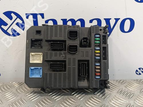 Used Fuse box PEUGEOT 207 (WA_, WC_) [2006-2015]  21606299