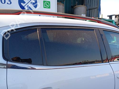 Dør rude højre bagtil Dør rude højre bagtil CITROËN C5 AIRCROSS (A_) 1.2 PureTech 130 (ARHNSJ) (131 hp) 37418243 37418243