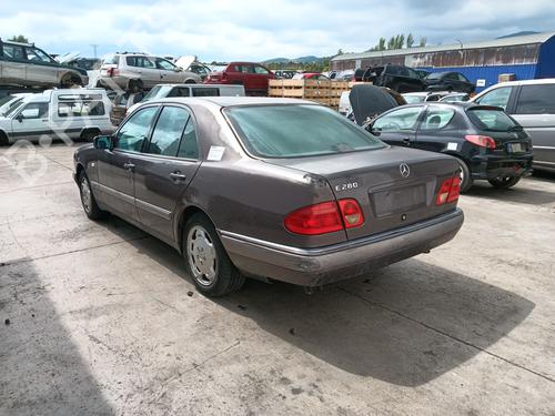 Headlight switch MERCEDES-BENZ E-CLASS (W210) E 280 (210.053) | BP35901558I24 - Image 5
