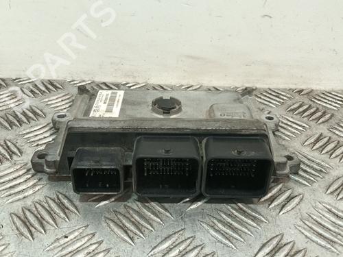 Used Engine control unit (ECU) Engine control unit (ECU) CITROËN C4 CACTUS 1.2 VTi 82 (82 hp) 34694186 34694186