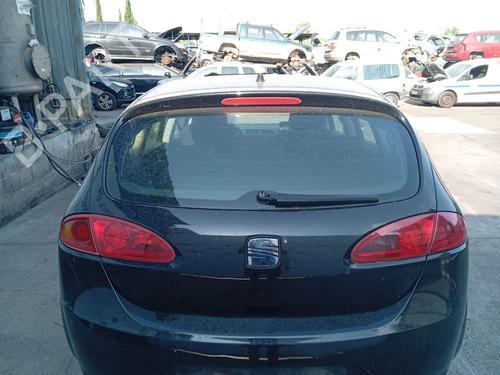 rear-wiper-motor-seat-leon-1p1-2005-2006-2007-2008-2009-2010-2011-2012-2013-37537725 main image
