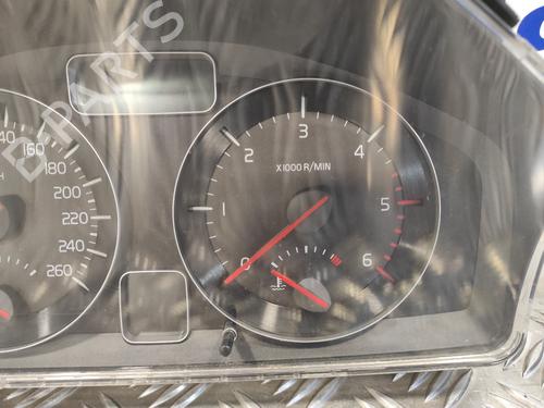 Instrument cluster VOLVO C30 (533) D2 | BP9648984C47 