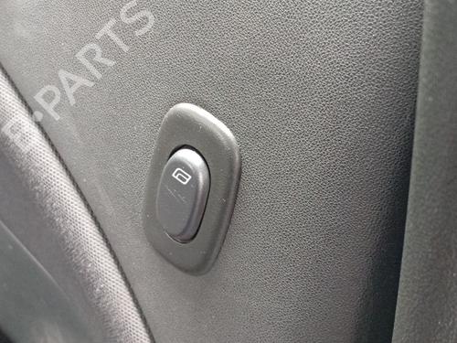 Venstre bagtil elrude kontakt Venstre bagtil elrude kontakt RENAULT CLIO I (B/C57_, 5/357_) 1.2 (B/C/S577) (54 hp) 36998672 36998672