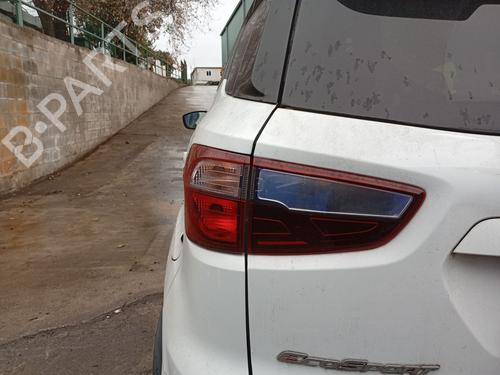 Feu arrière gauche FIAT BRAVO I (182_) 1.6 16V (182.AB) (103 hp) 32137475