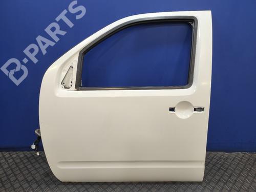 Used Left front door NISSAN PATHFINDER III (R51) [2005-2025]  9552516