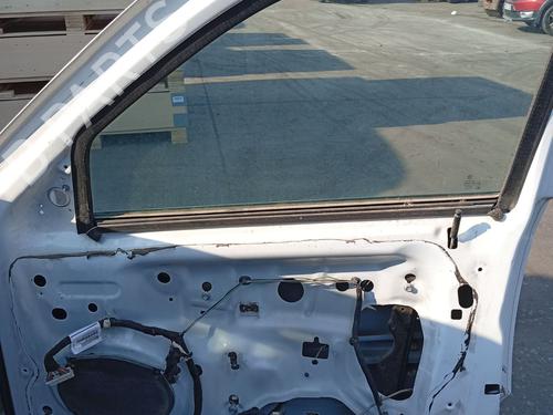 Rudehejsemekanisme Højre foran Rudehejsemekanisme Højre foran JEEP GRAND CHEROKEE III (WH, WK) 3.0 CRD 4x4 (218 hp) 33939406 33939406