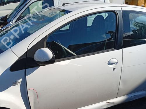 Used Left front door Left front door TOYOTA AYGO (_B1_) 1.0 (KGB10_, KGB10R) (68 hp) 35751789 35751789