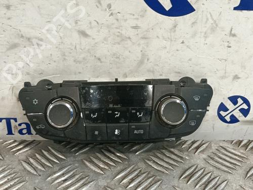 Used Climate control OPEL INSIGNIA A (G09) 2.0 CDTI (68) (131 hp) 31810013