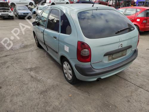 Left headlight CITROËN XSARA PICASSO (N68) 2.0 HDi | BP16139713C28 