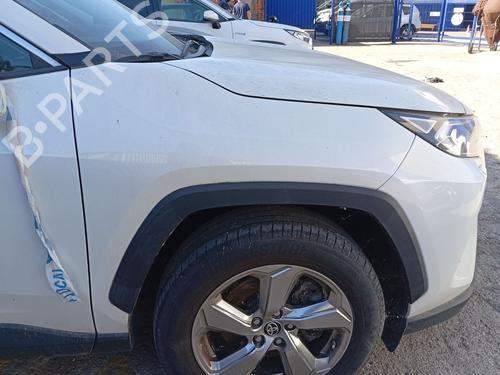 right-front-fenders-toyota-rav-4-v-_a5_-_h5_-2018-36998799 main image