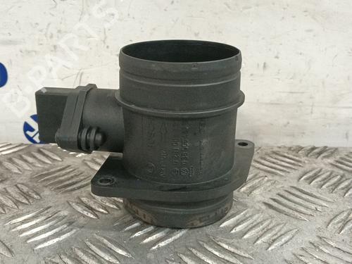 Debimetro SEAT IBIZA III (6L1) 1.4 TDI (80 hp) 31956054