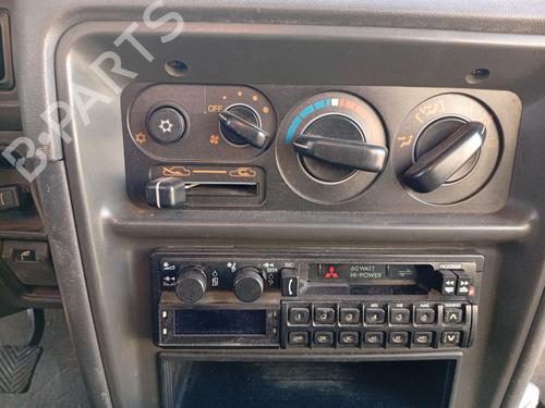 Used Climate control Climate control BMW 3 (E36) 318 is (140 hp) 40088826 40088826