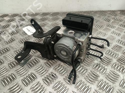 Used ABS pump ABS pump 38444560 38444560