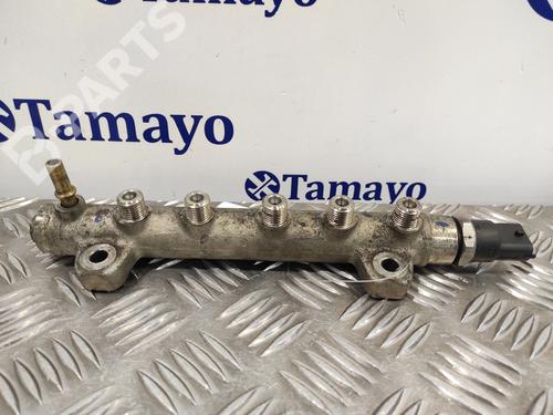 Used Injection rail PEUGEOT 407 SW (6E_, 6D_) 2.0 (136 hp) 10736078