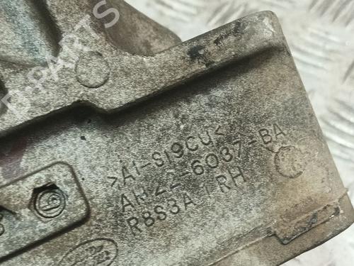 Engine mount LAND ROVER DISCOVERY IV (L319) 3.0 SDV6 4x4 | BP32476288M89