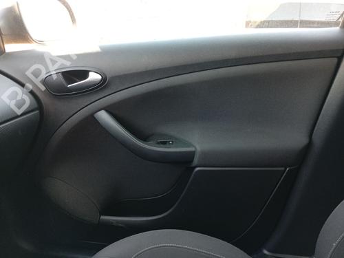 Høyre frontpanel Høyre frontpanel SEAT ALTEA XL (5P5, 5P8) 1.6 TDI (105 hp) 36696756 36696756