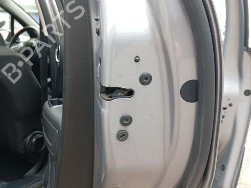 Used Rear right lock Rear right lock CITROËN C3 III (SX) 1.2 PURETECH 82 (82 hp) 33554923 33554923